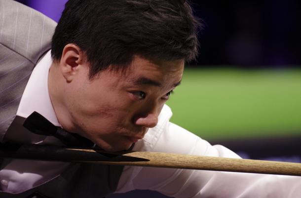 近50个篮 近50个篮