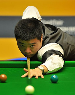 防守反击的 防守反击的