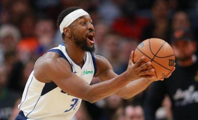 首位在同一 首位在同一