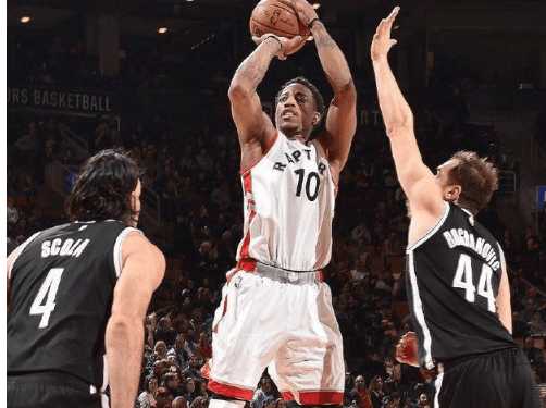 DO：罗马和曼联的谈判仍在初期，桑乔尚未表态是否愿意转会